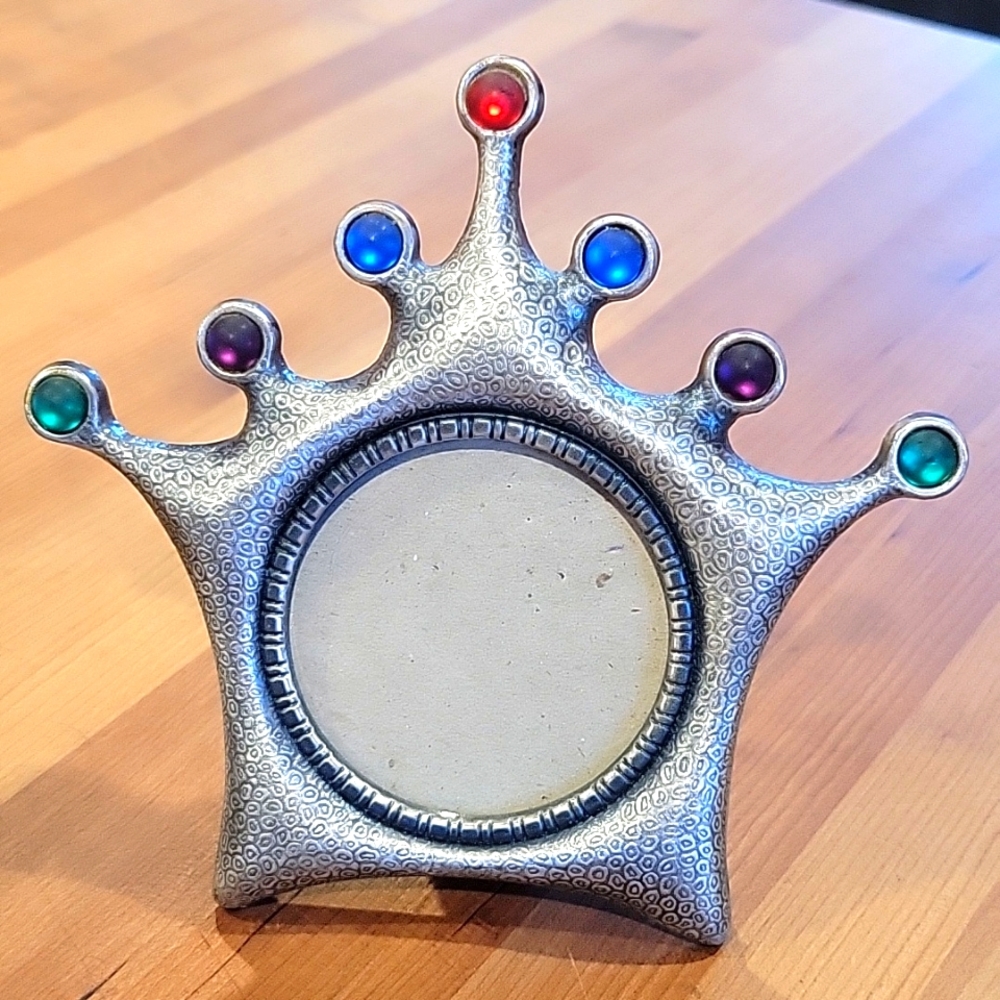 Vintage Crown picture frame king queen mardi gras Ashleigh Manor